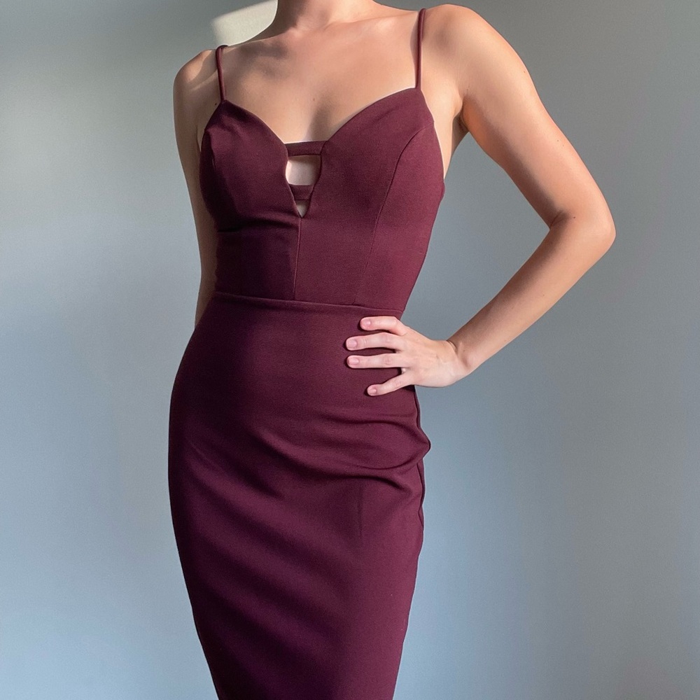 Burgundy body on dress Size 1/2 (Fits like XS/S)